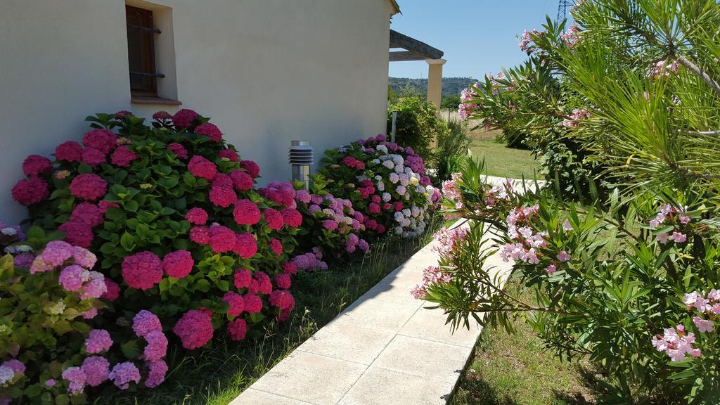 Lamanderie En Provence Bed & Breakfast Alleins Room photo