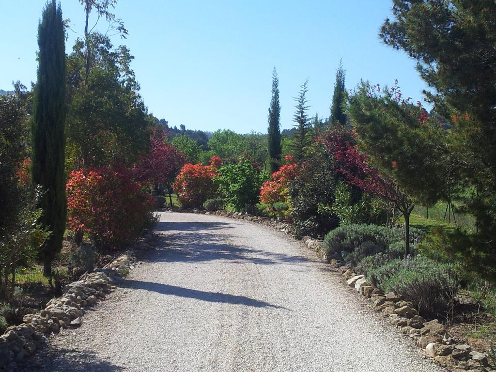 Lamanderie En Provence Bed & Breakfast Alleins Exterior photo